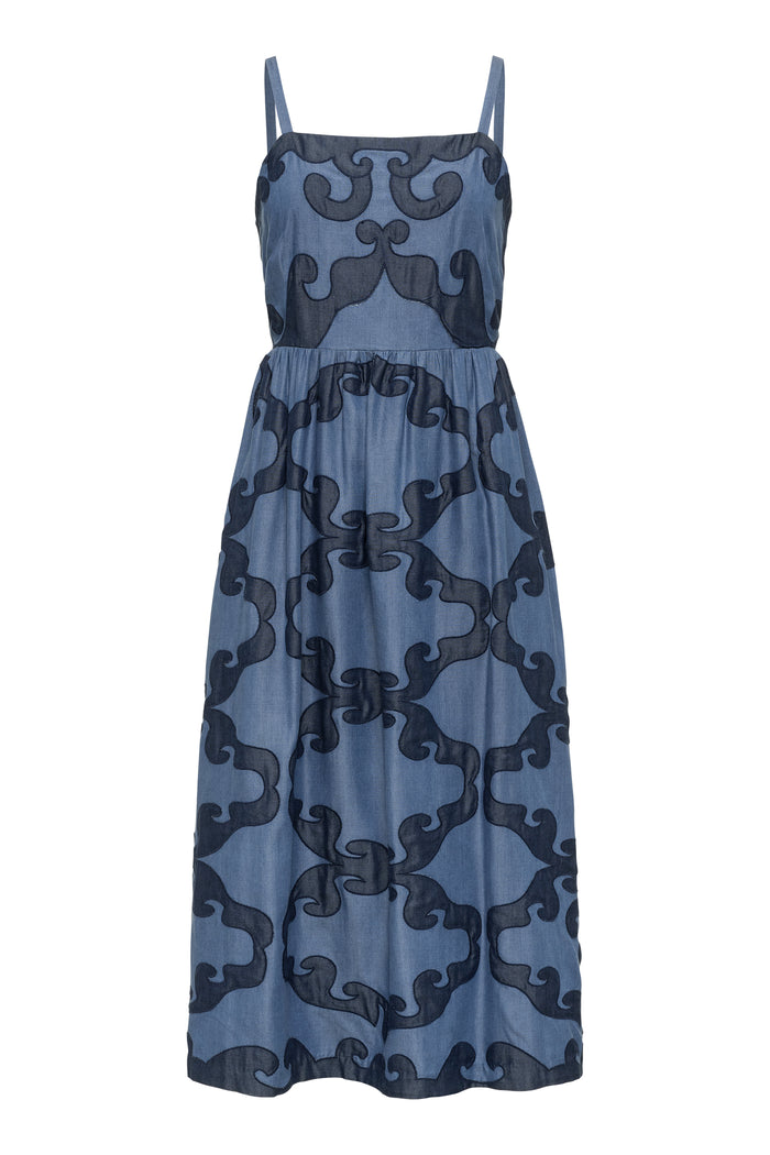 Della Dress-Carolina K
