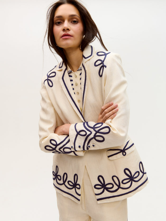 Vera Blazer-Carolina K