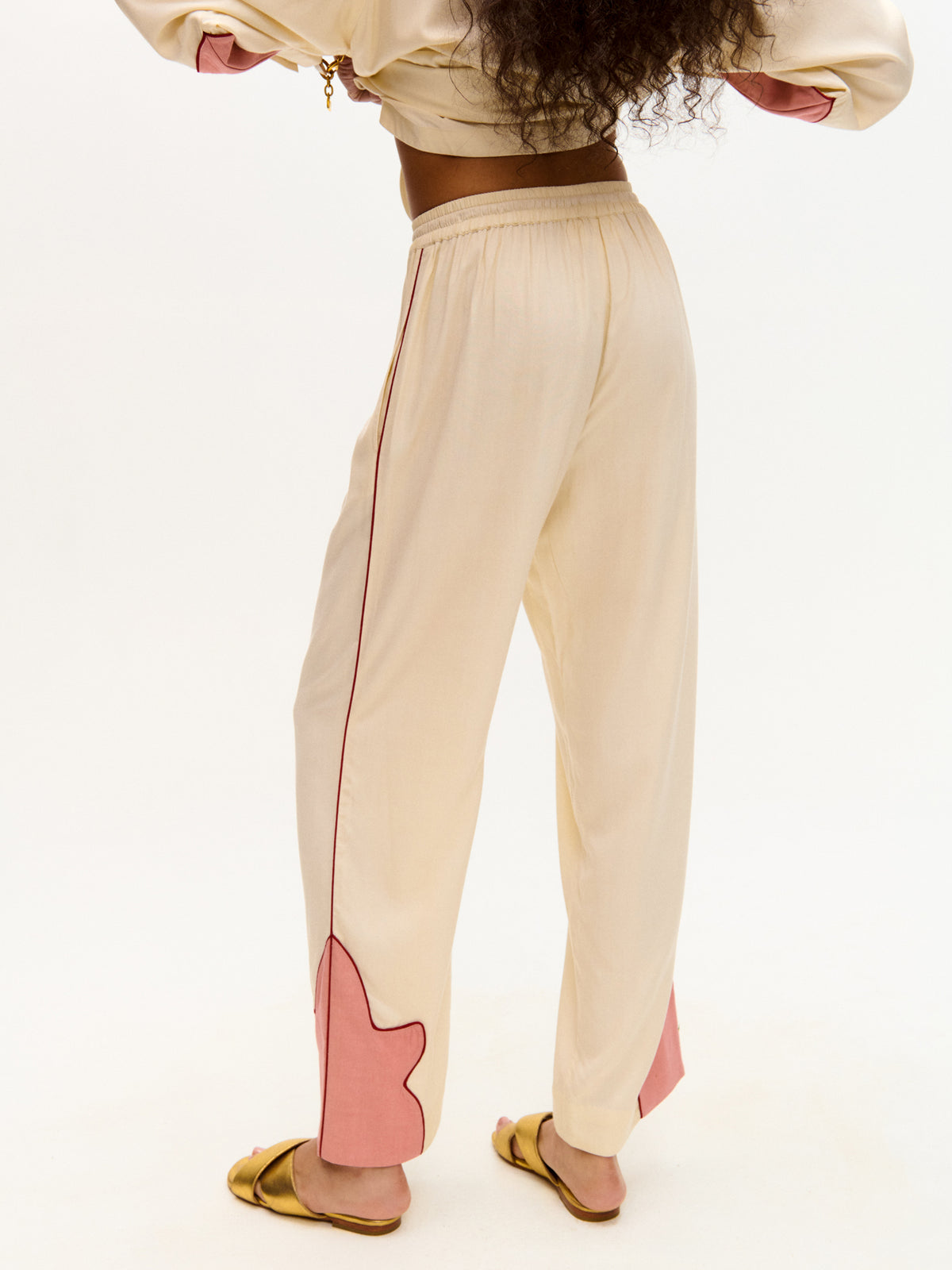 Lou Pants-Carolina K