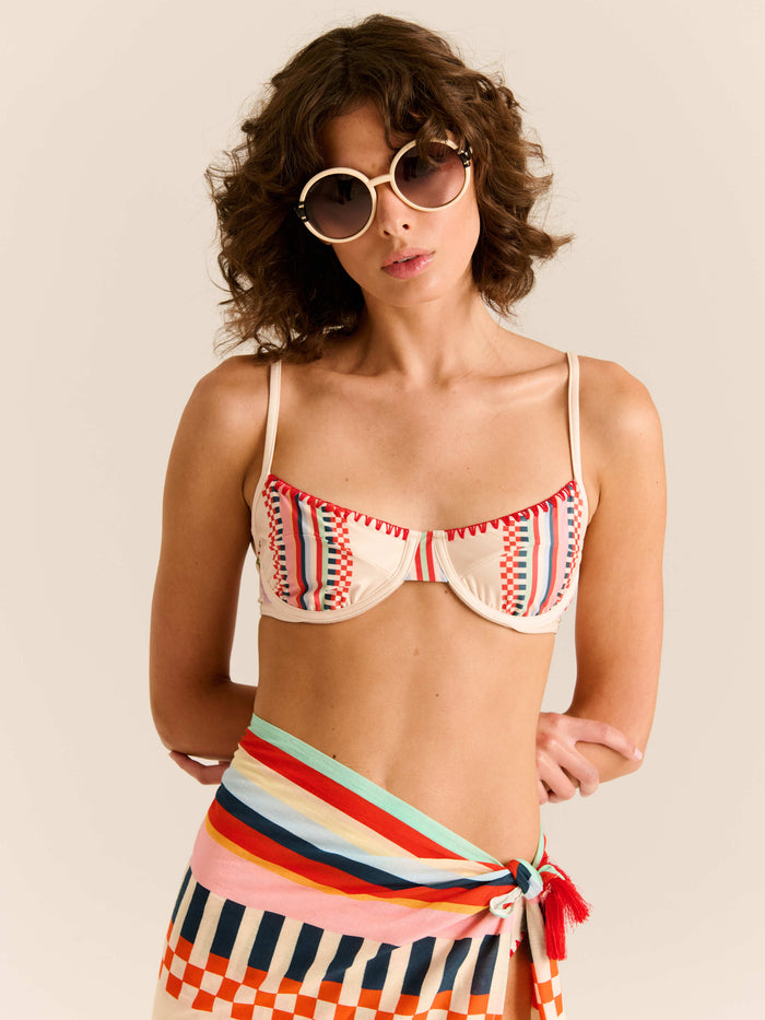 Cala Bikini Bottom-Carolina K