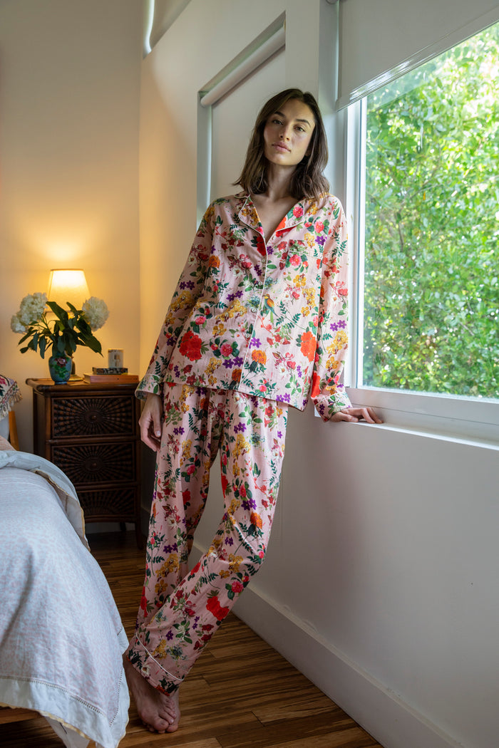 Pajama Set with Pouch - Carolina K