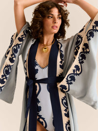 Mika Kimono-Carolina K